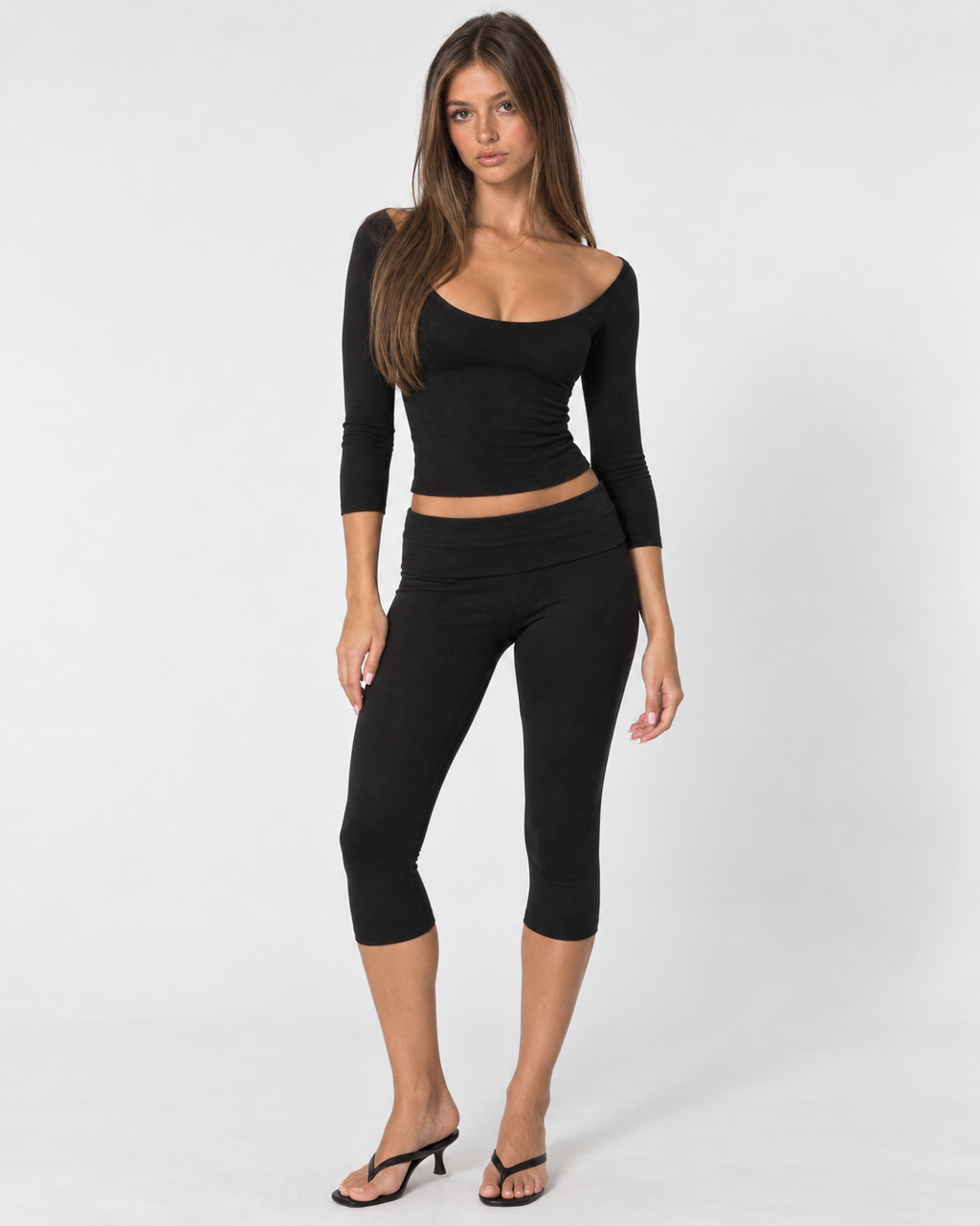 Valetti Giaro | Nori Scoop Neck Capri Set