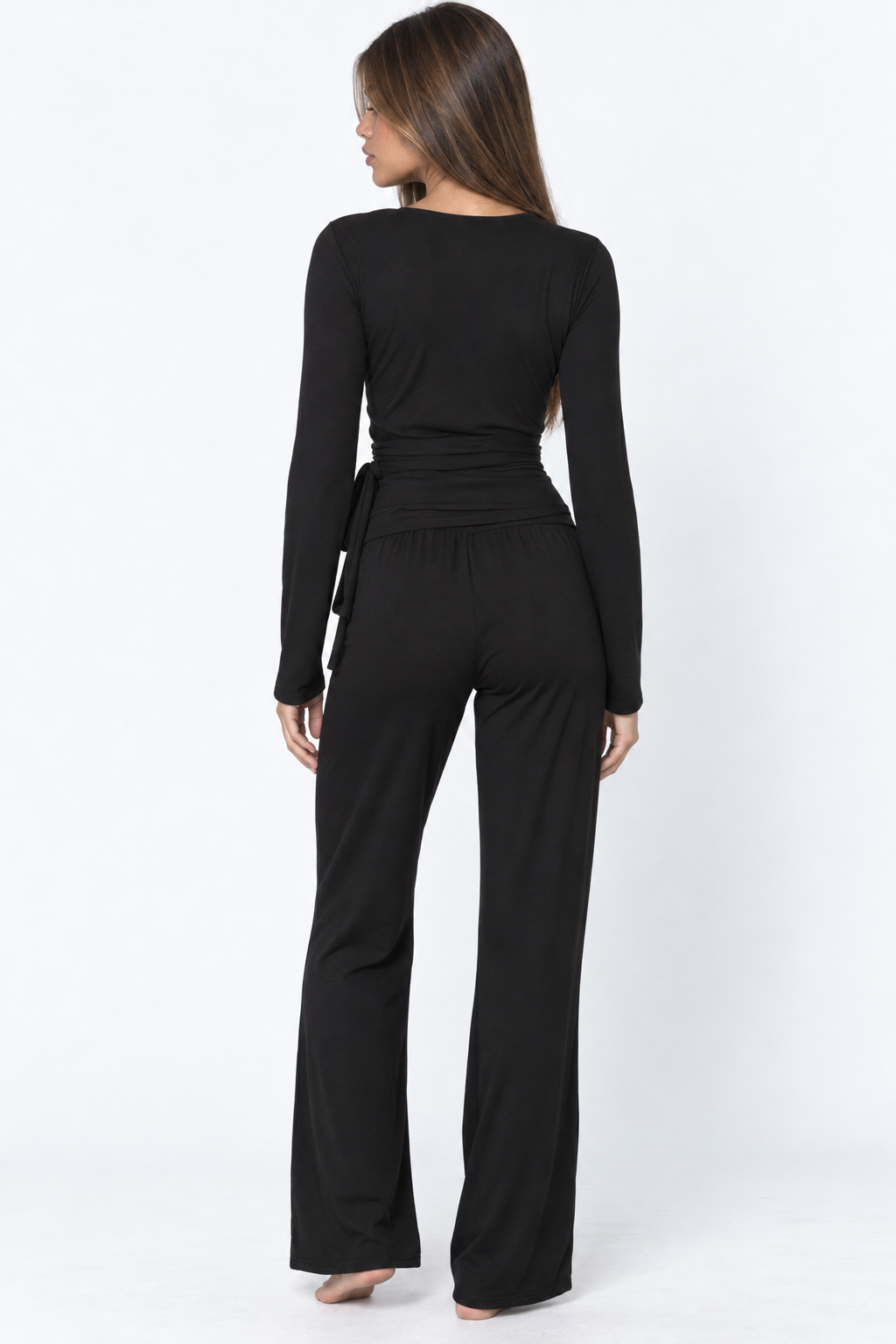 Valetti Giaro | Nerina Wrap Lounge Set
