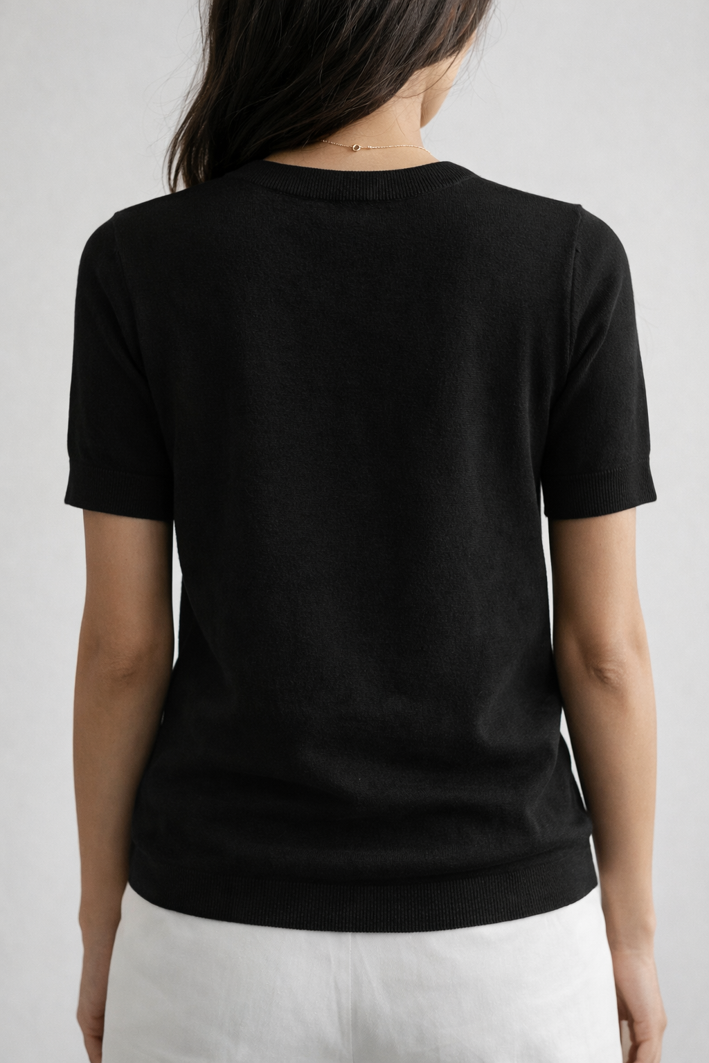 Aurelia Lightweight Crewneck Pullover