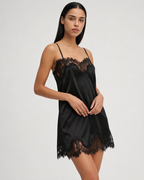 Rochie Muse din dantelă romantică